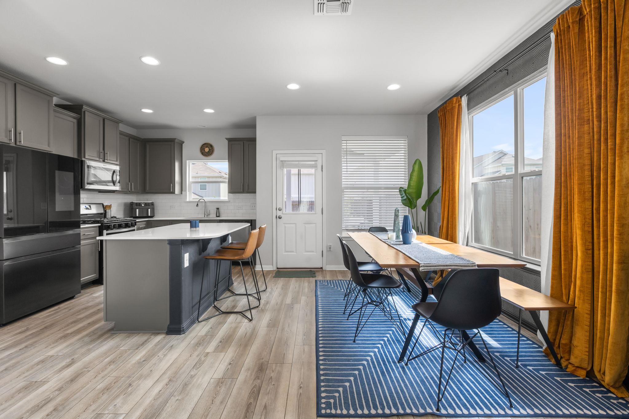 6402 Rafferty Ln, Austin, TX 78747