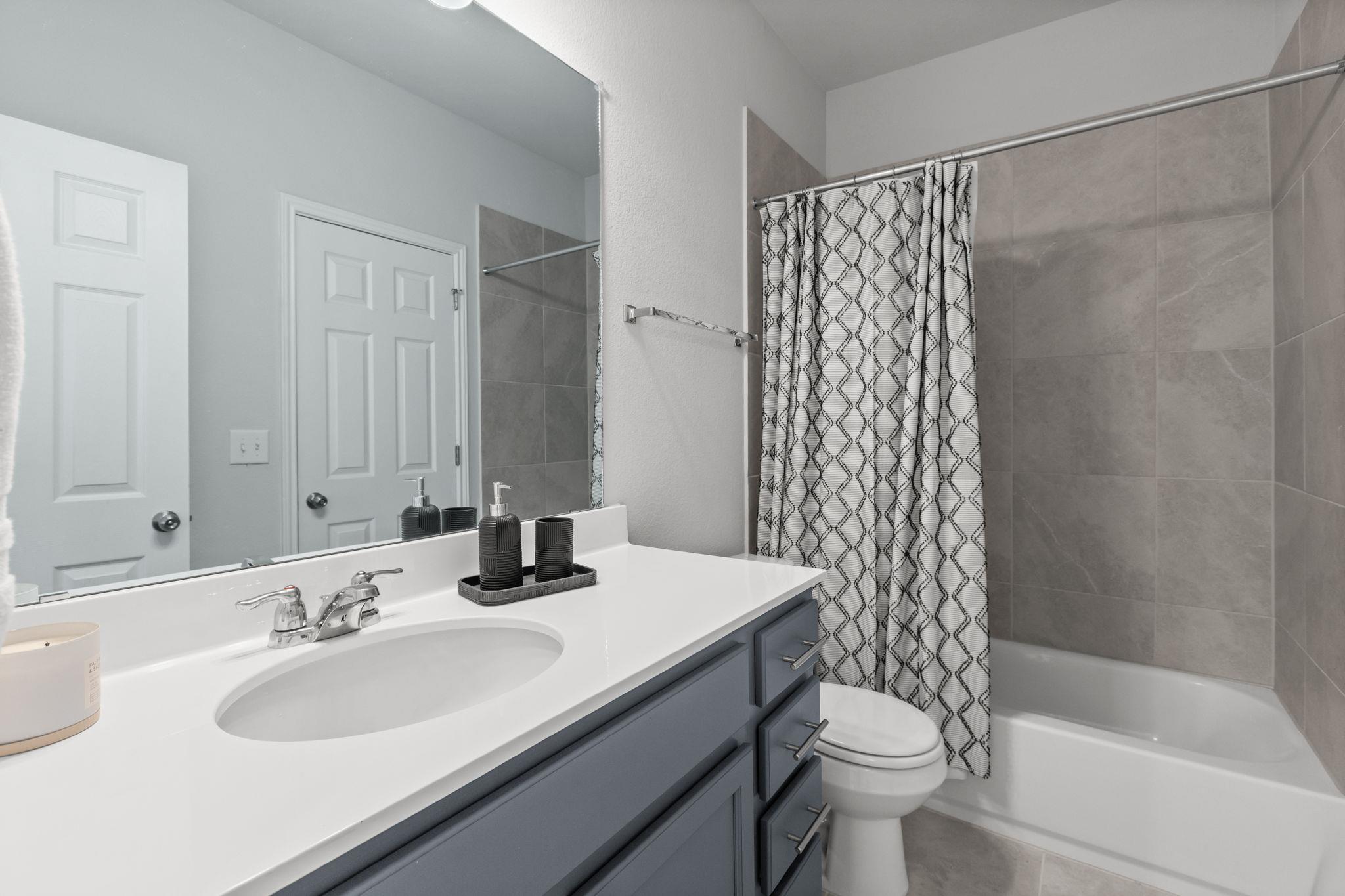 6402 Rafferty Ln, Austin, TX 78747