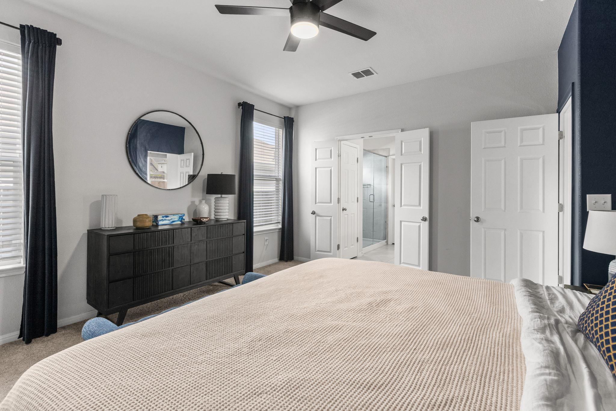 6402 Rafferty Ln, Austin, TX 78747