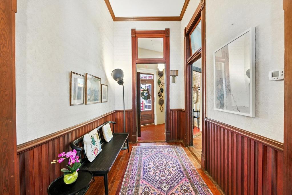 624 Saint Louis St, Gonzales, TX 78629