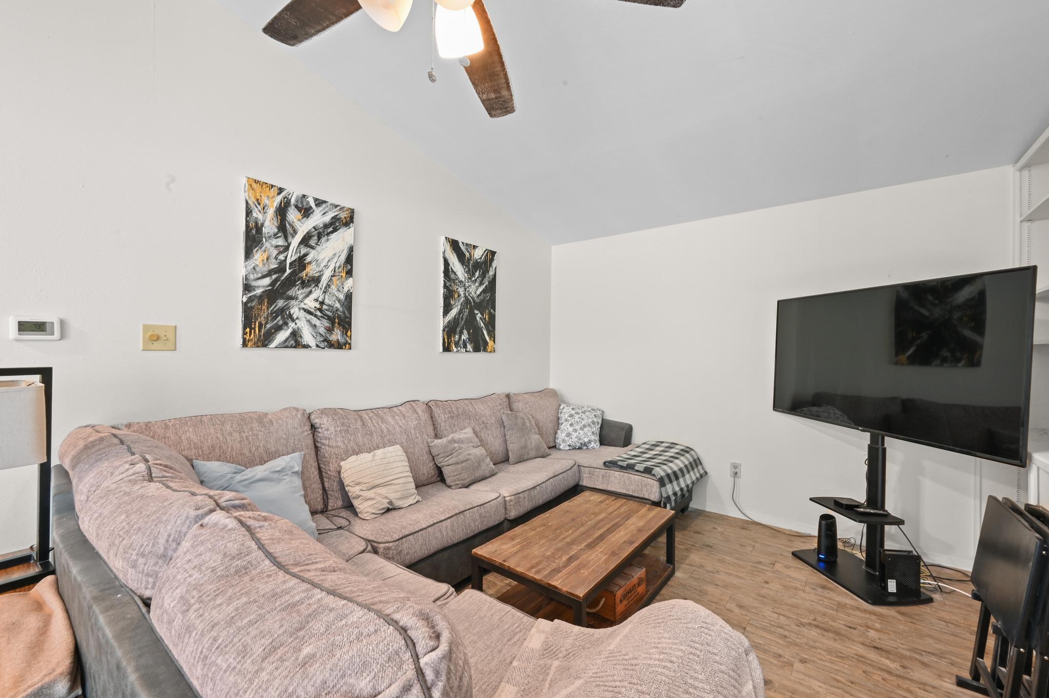 11728 Norwegian Wood Dr, Austin, TX 78758