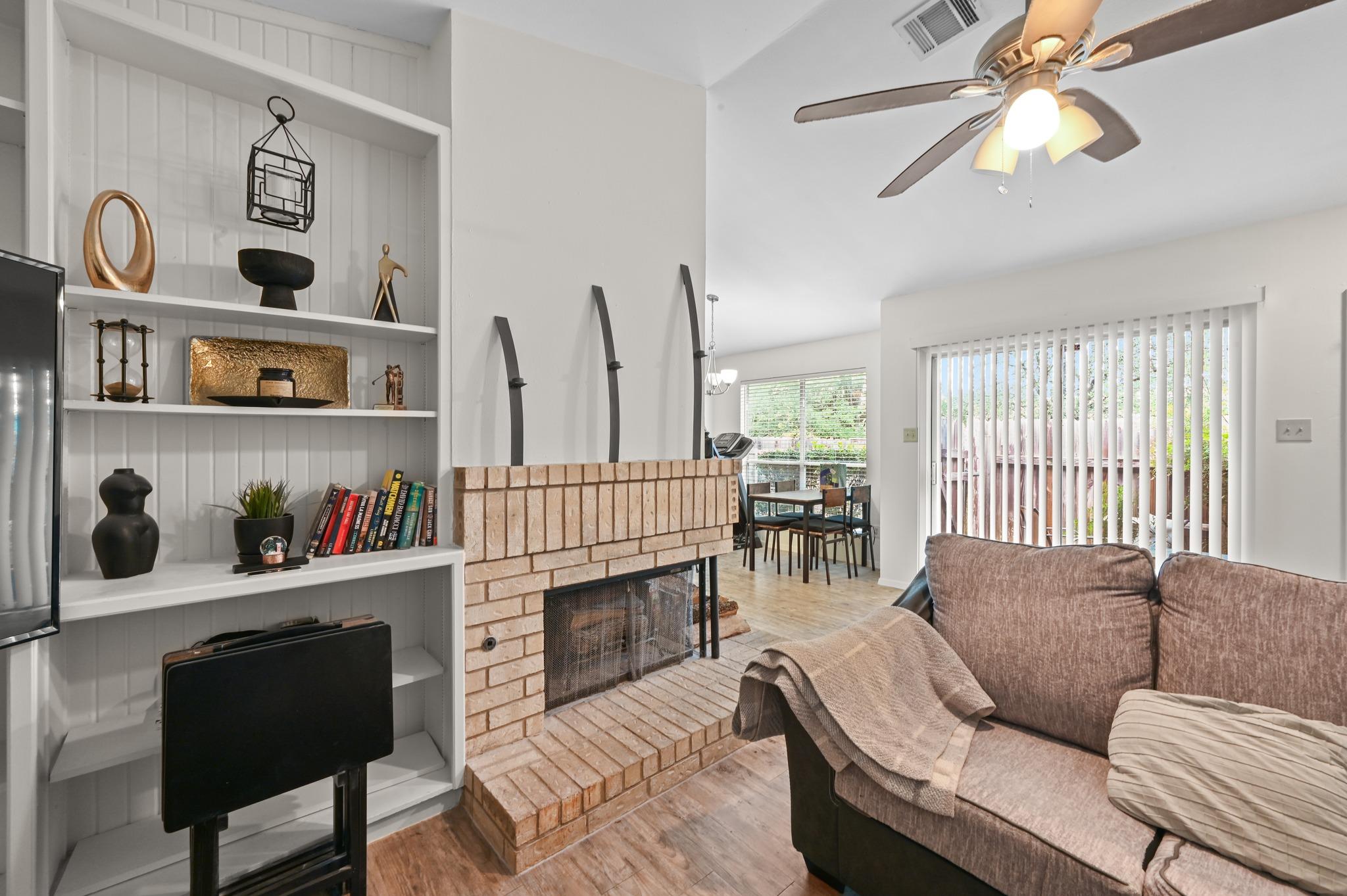 11728 Norwegian Wood Dr, Austin, TX 78758