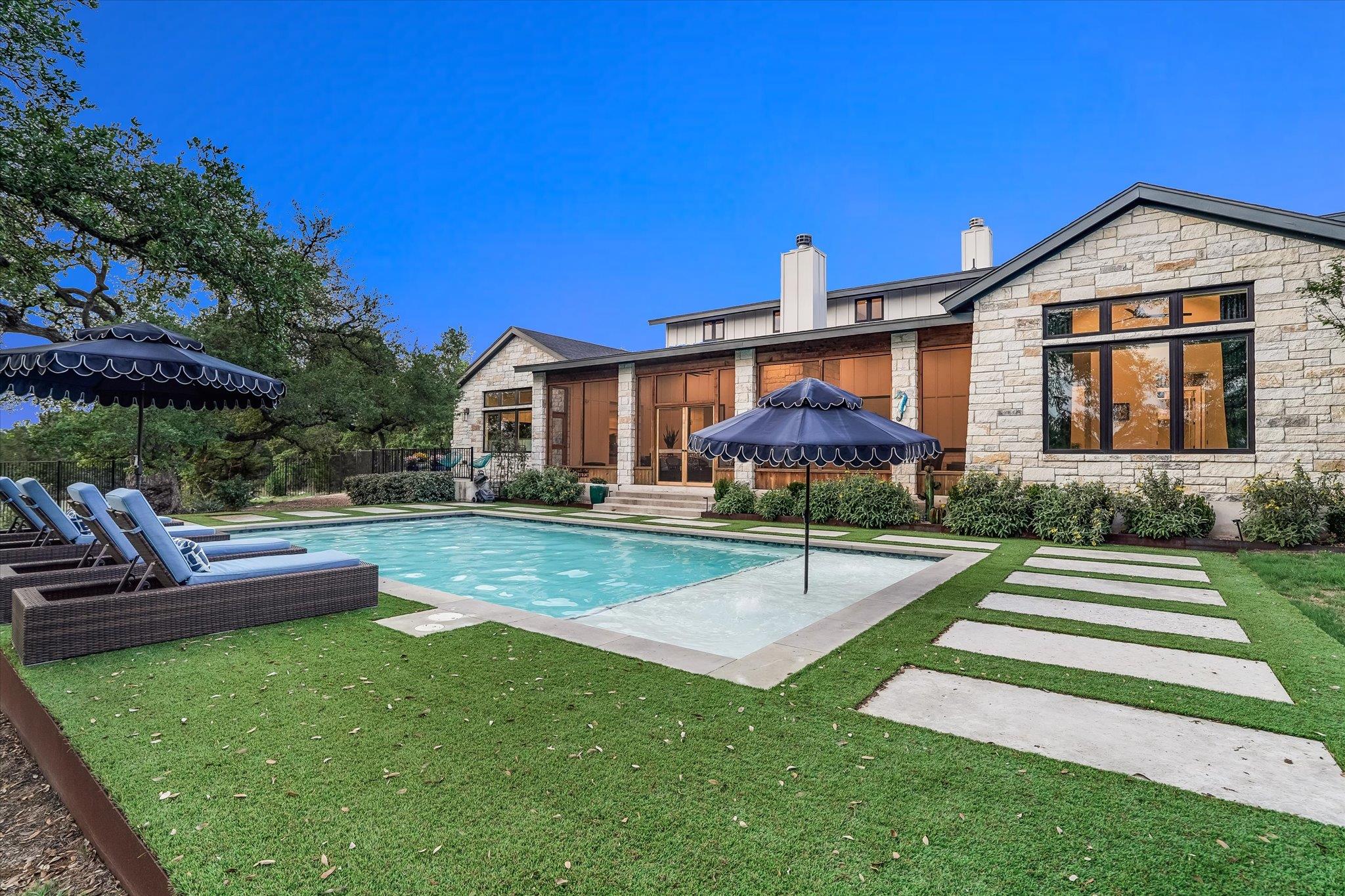 1379 Bunker Ranch Blvd, Dripping Springs, TX 78620