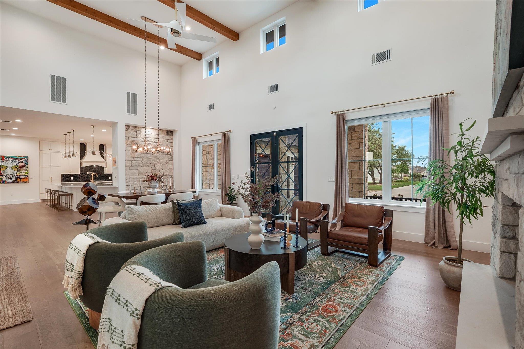 1379 Bunker Ranch Blvd, Dripping Springs, TX 78620