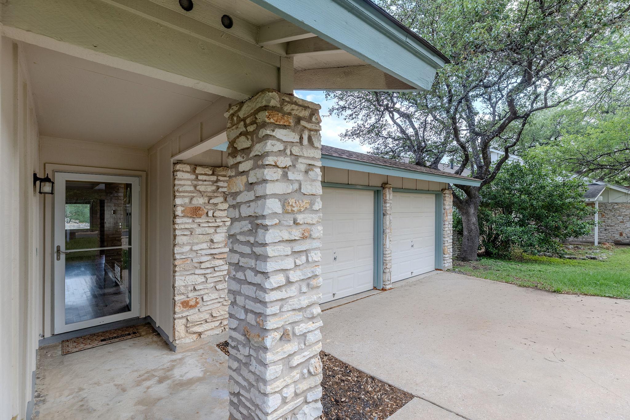 11707 Shoshone Dr, Austin, TX 78759