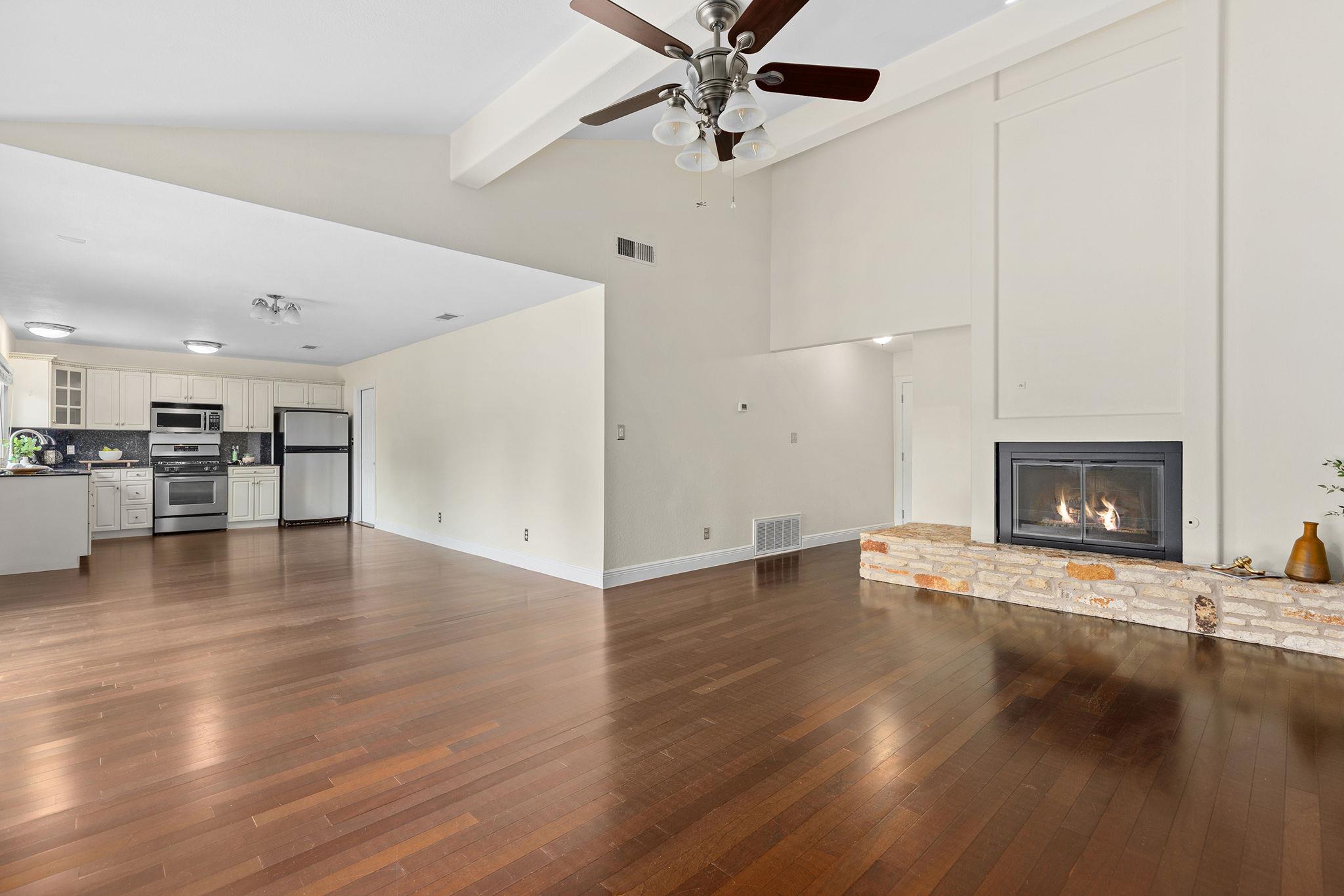 11707 Shoshone Dr, Austin, TX 78759