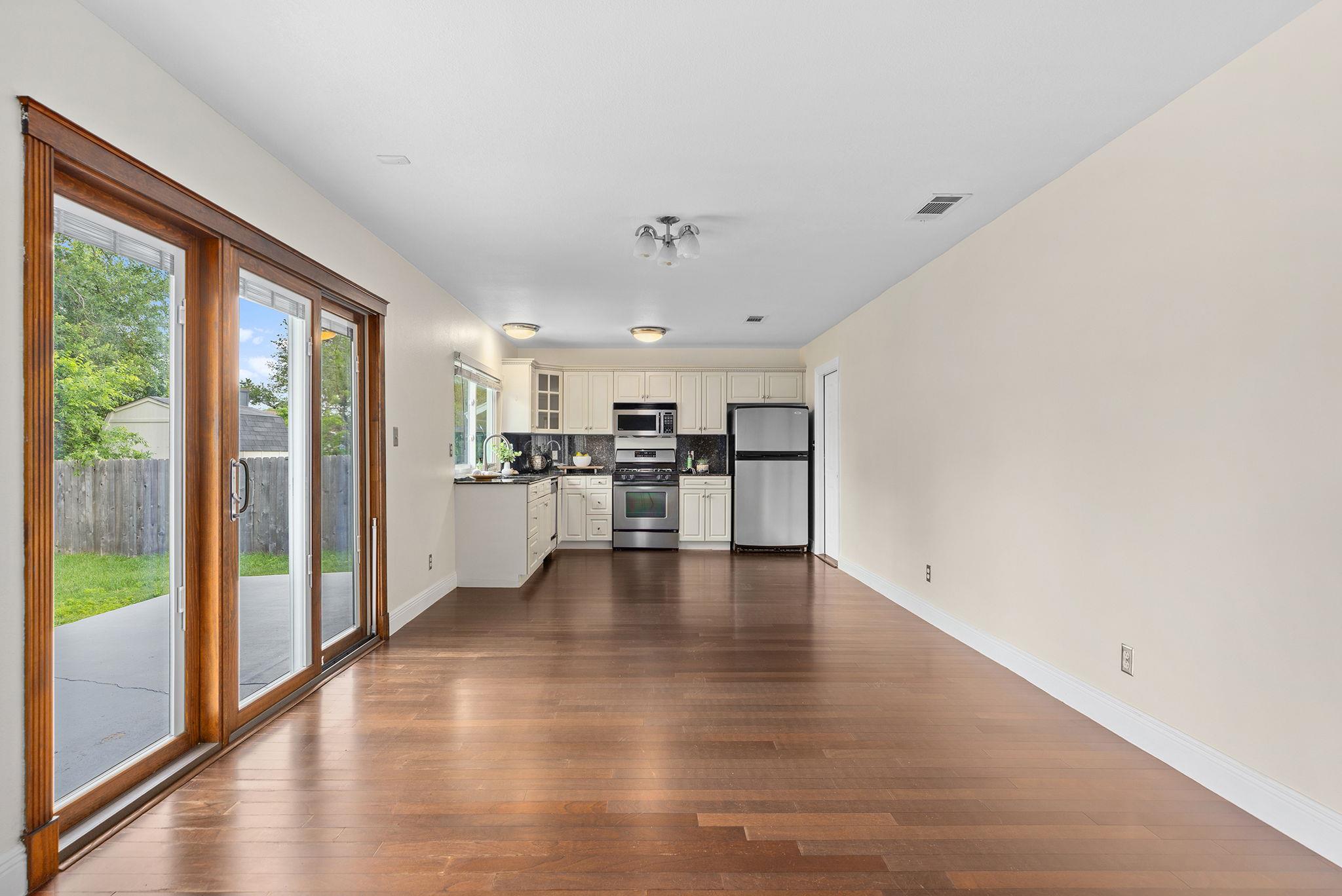 11707 Shoshone Dr, Austin, TX 78759