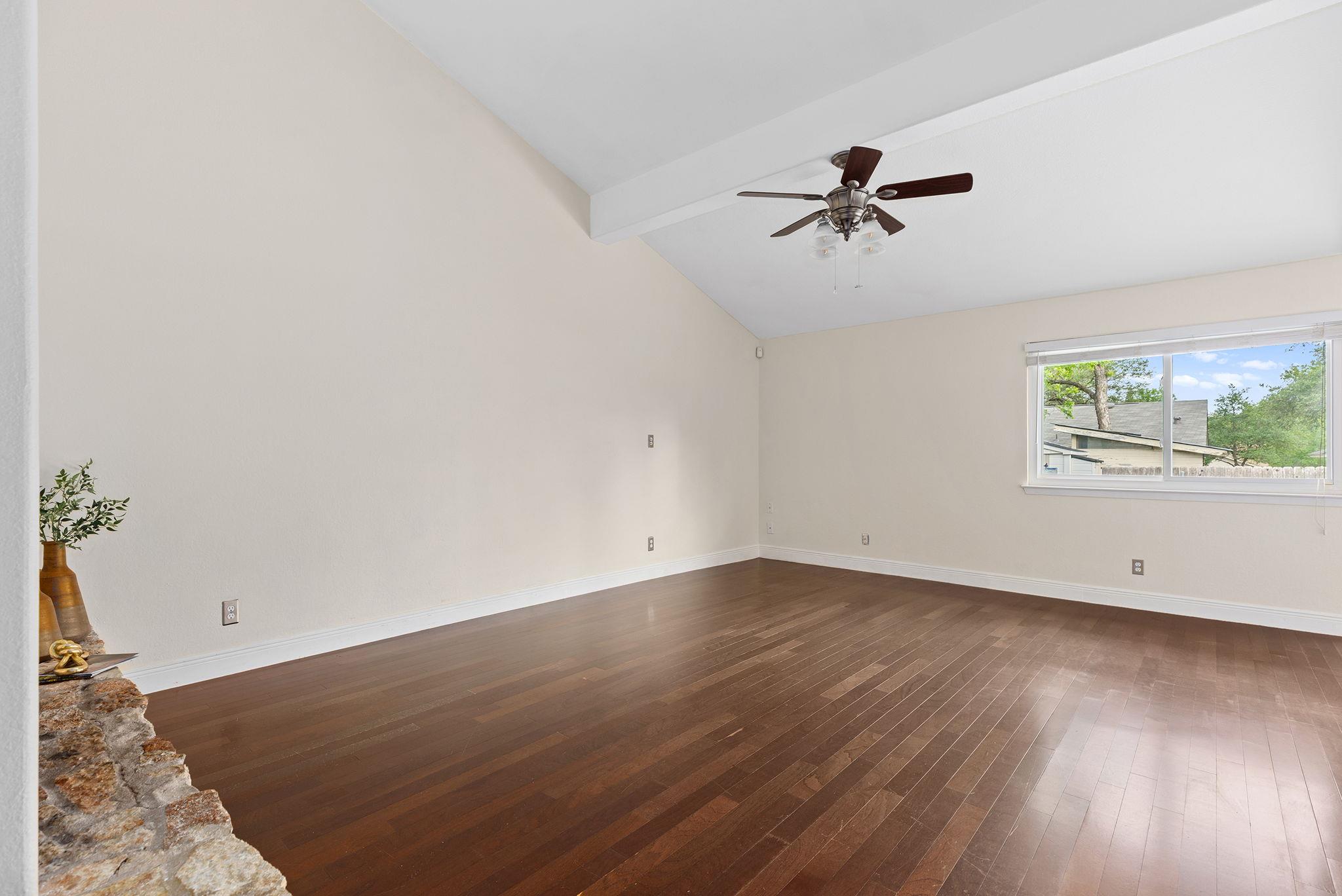 11707 Shoshone Dr, Austin, TX 78759