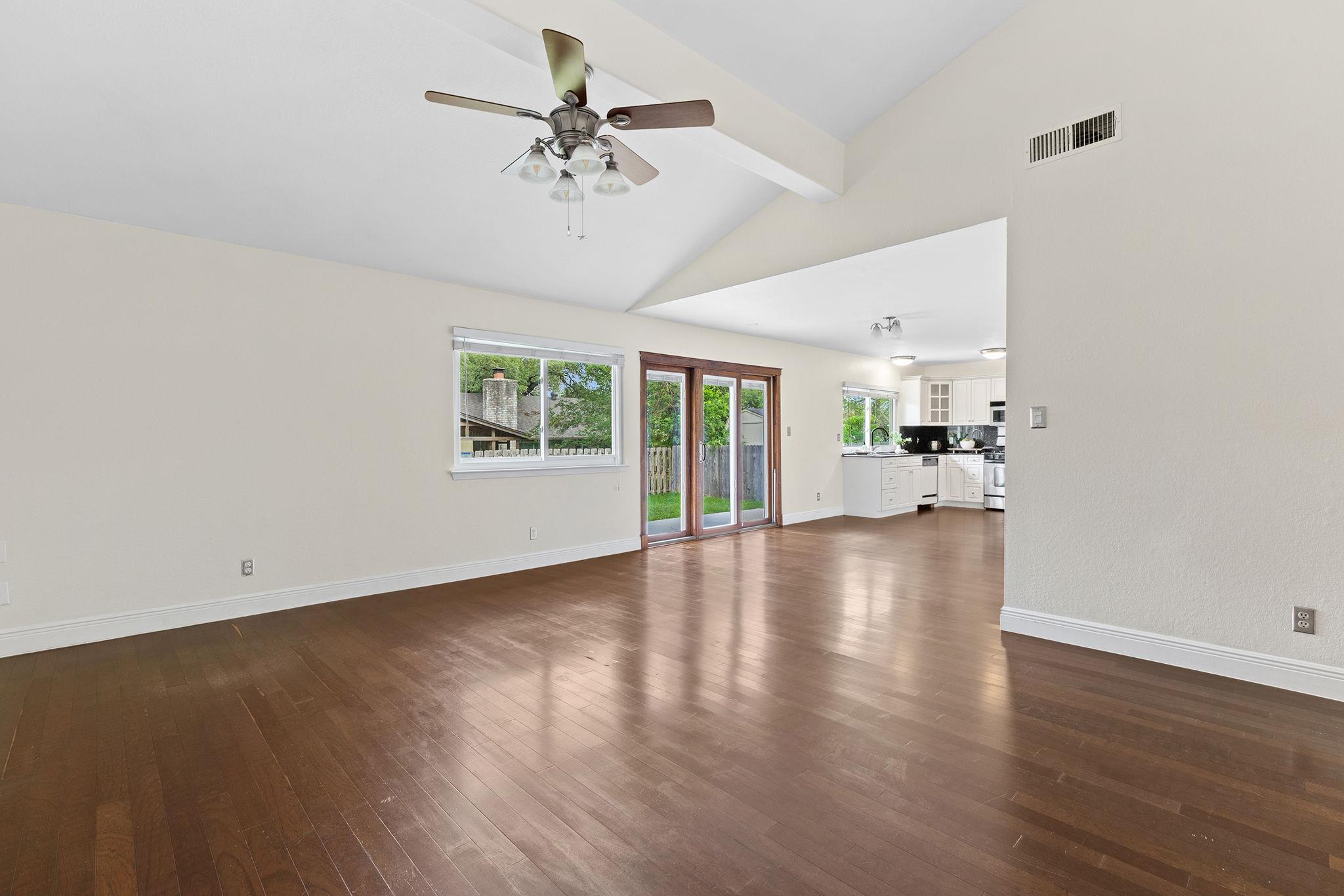 11707 Shoshone Dr, Austin, TX 78759