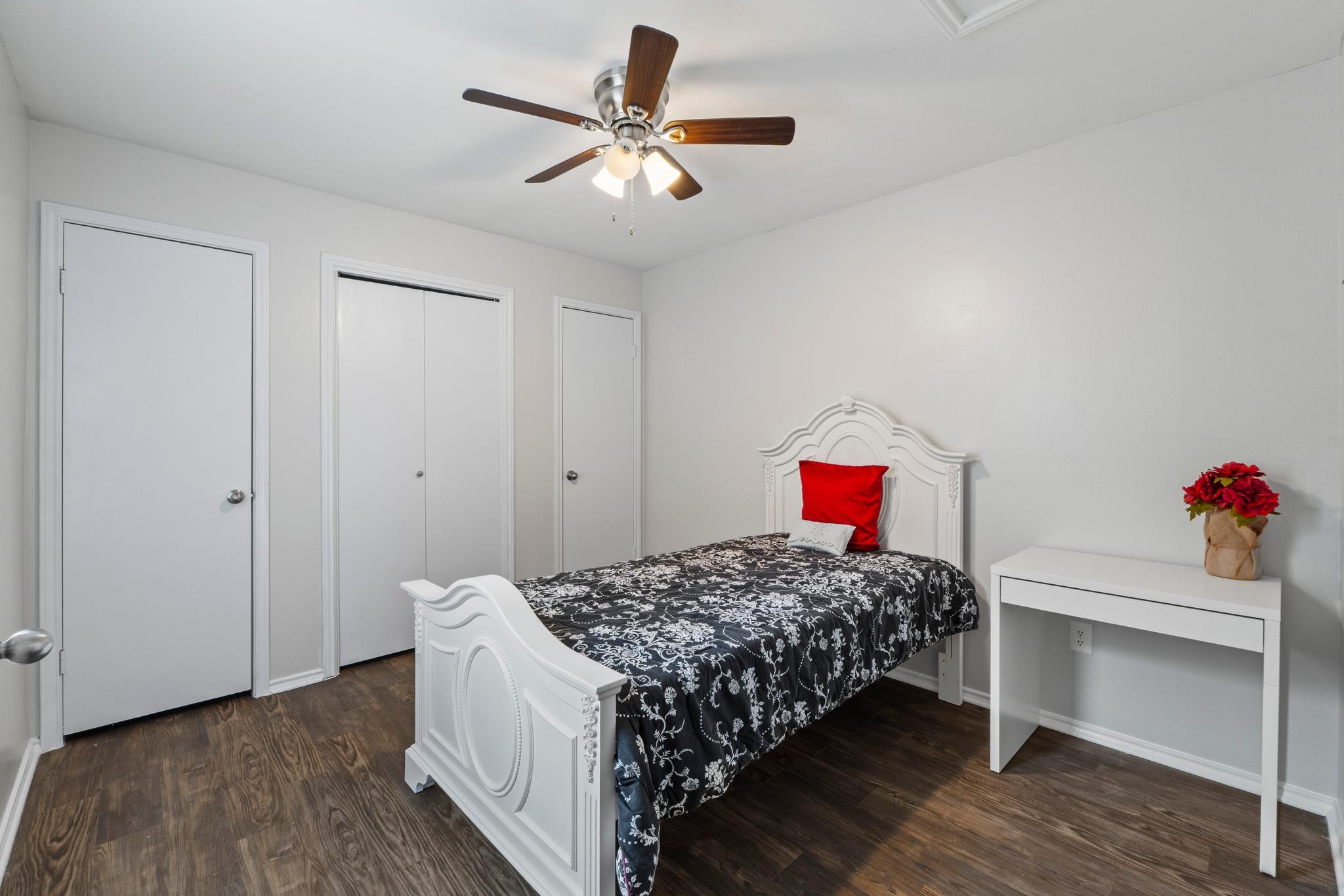 1740 Timber Ridge Rd # 132, Austin, TX 78741