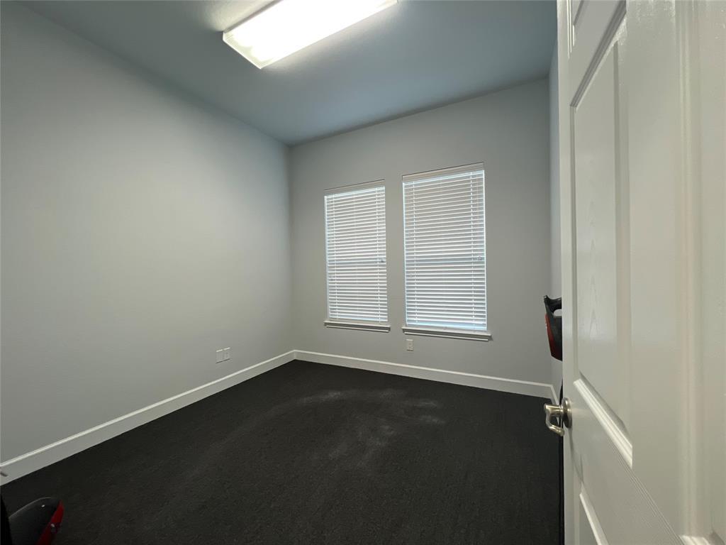 660 S Bagdad Rd # 120, Leander, TX 78641