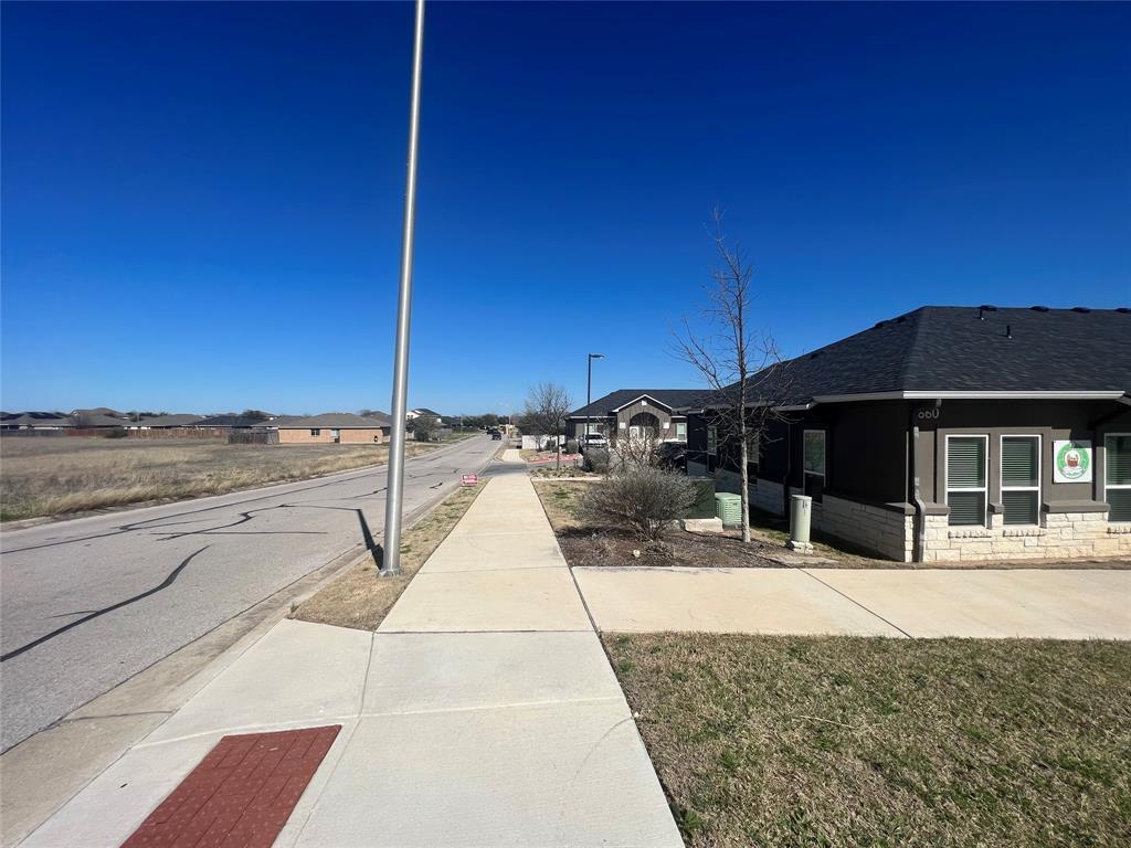 660 S Bagdad Rd # 120, Leander, TX 78641