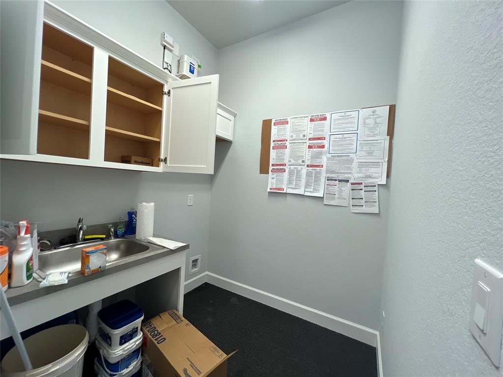 660 S Bagdad Rd # 120, Leander, TX 78641