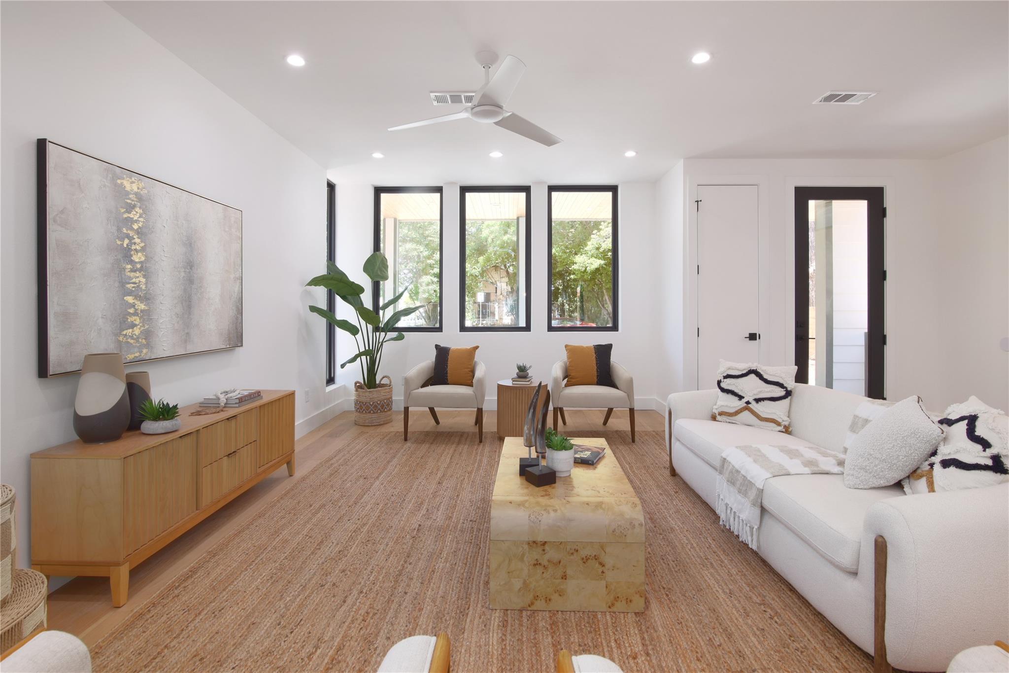 2401 Willow St, Austin, TX 78702