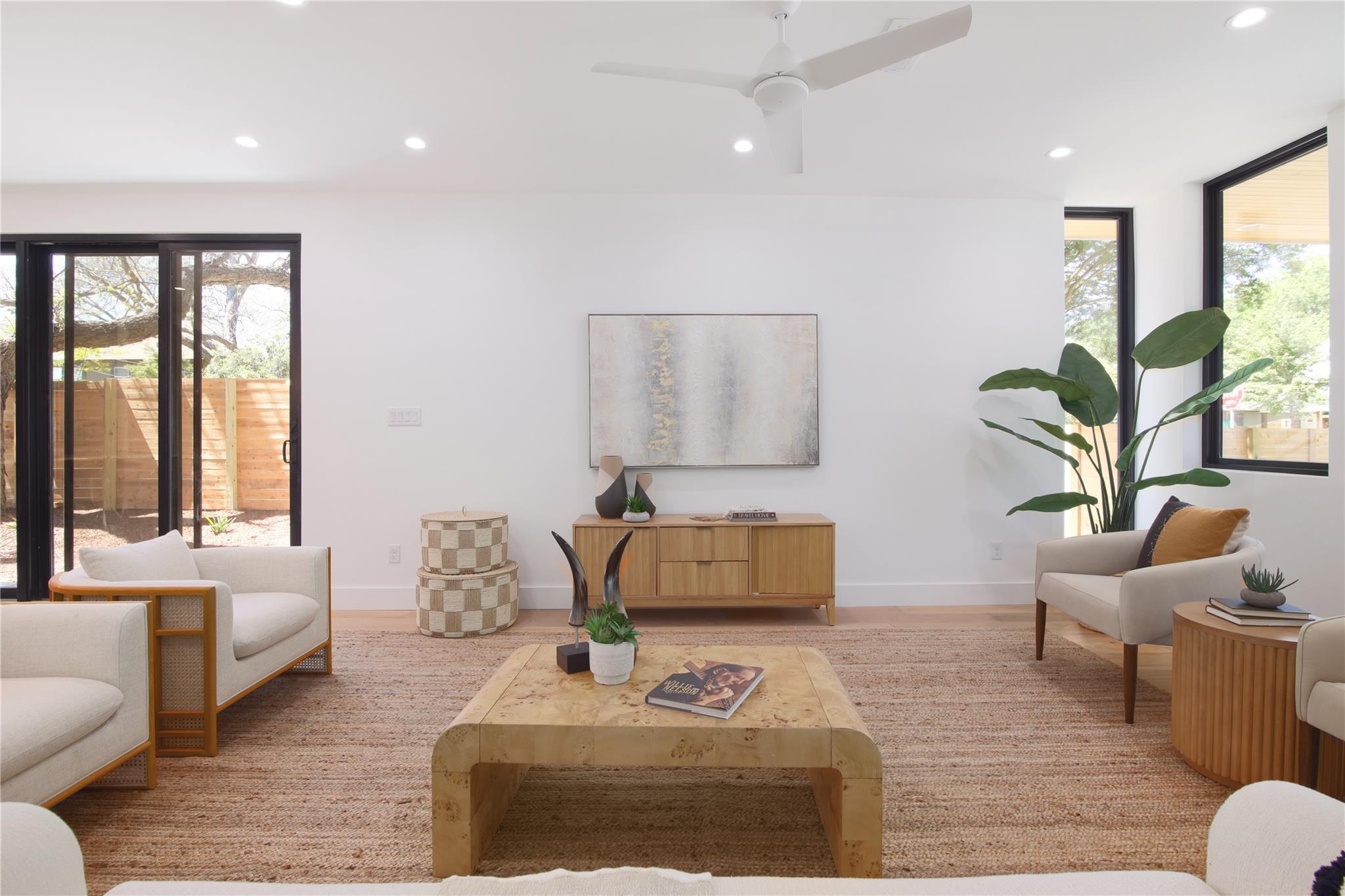 2401 Willow St, Austin, TX 78702