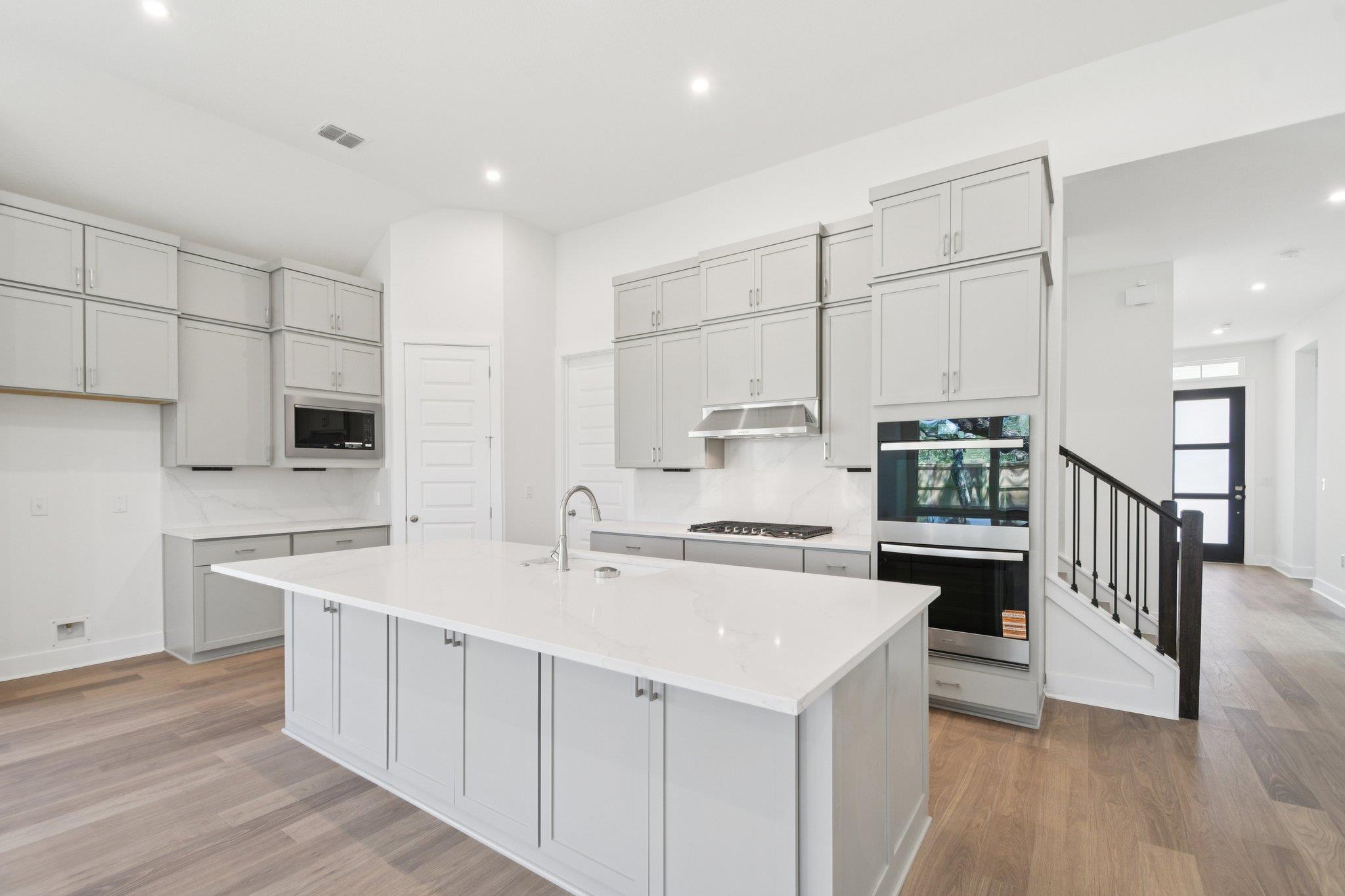 155 Comfort Dr, Buda, TX 78610