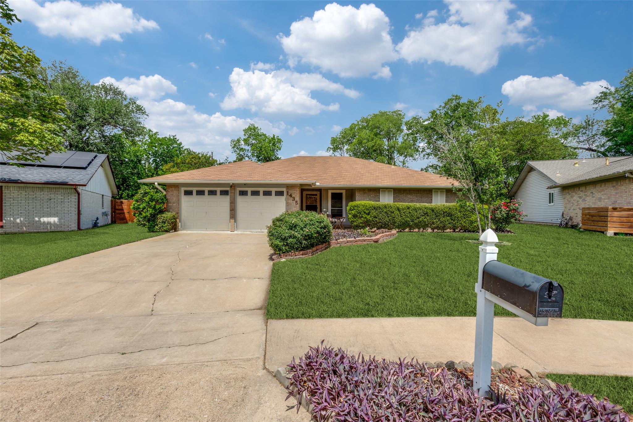 1435 S Meadows Dr, Austin, TX 78758