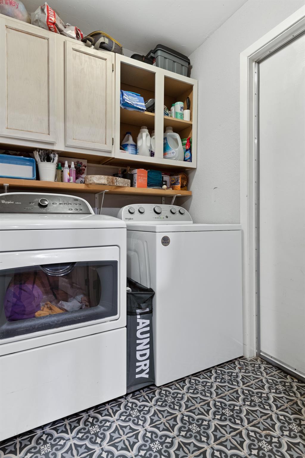 3909 Holt Dr, Austin, TX 78749