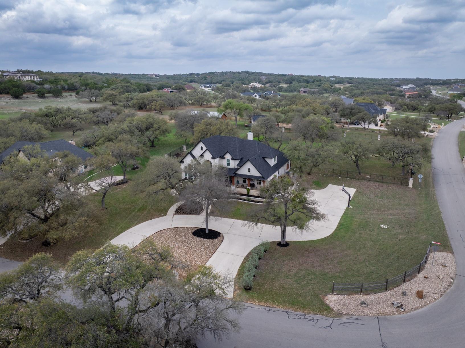 664 Ranchers Club Ln # 1, Driftwood, TX 78619