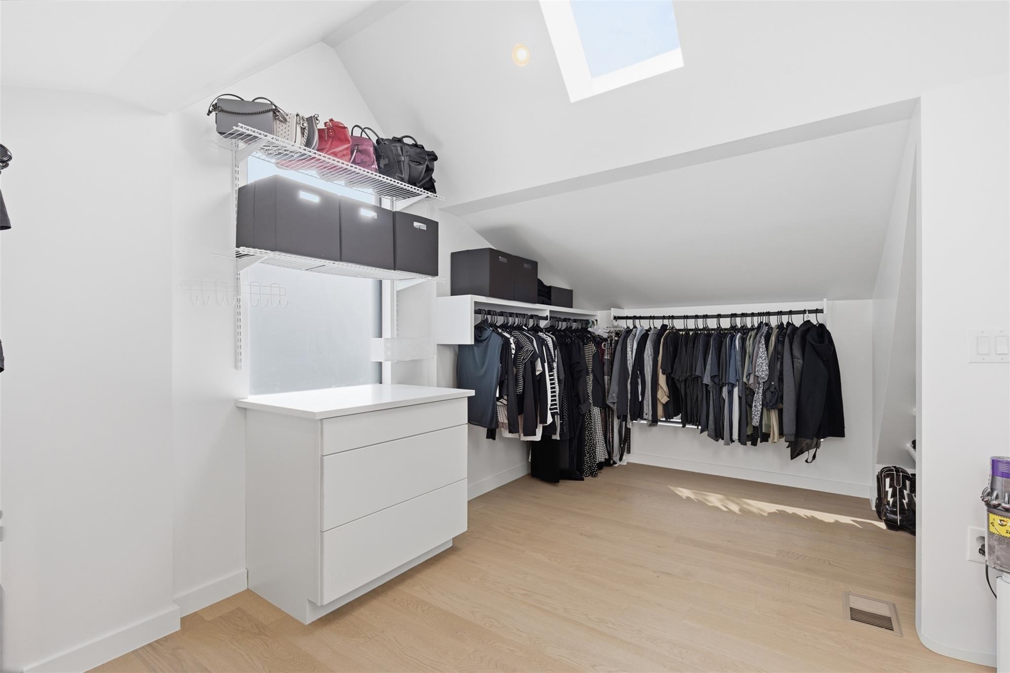 917 James St # 1, Austin, TX 78704