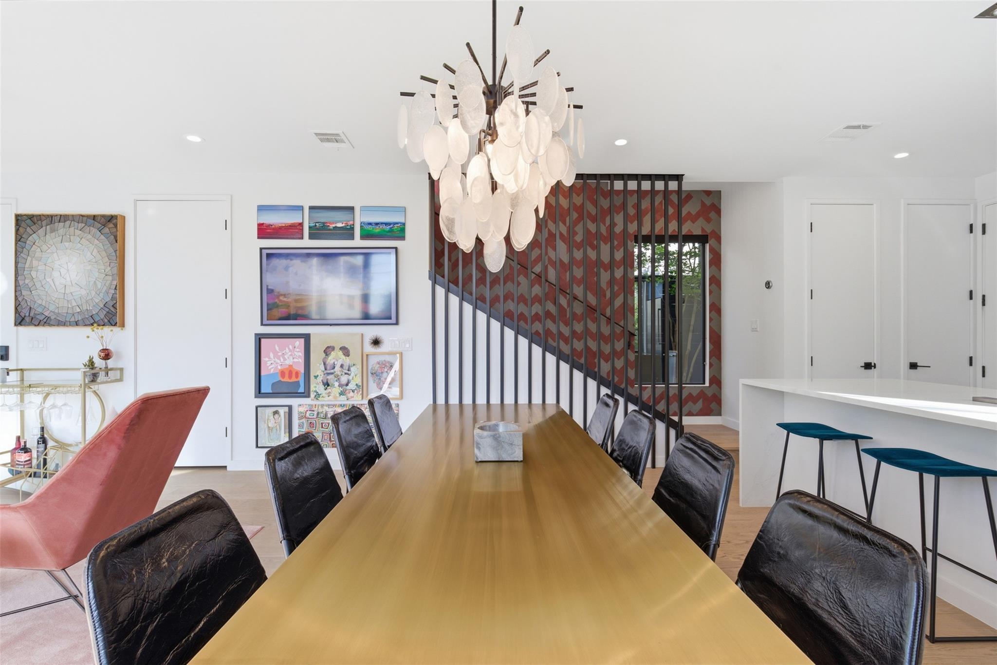 917 James St # 1, Austin, TX 78704