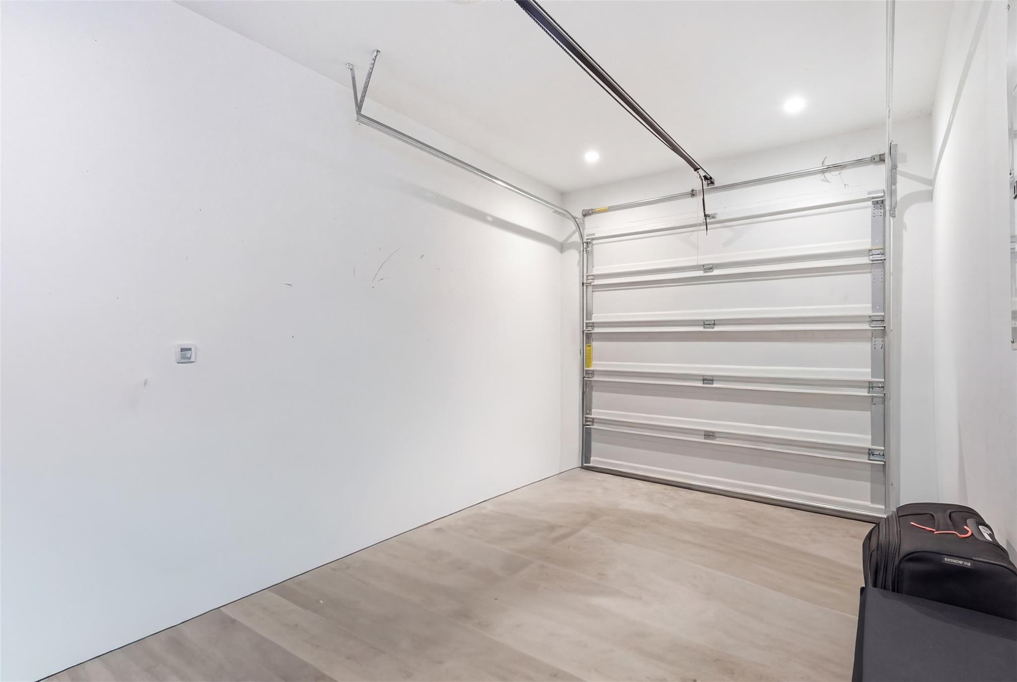 917 James St # 1, Austin, TX 78704