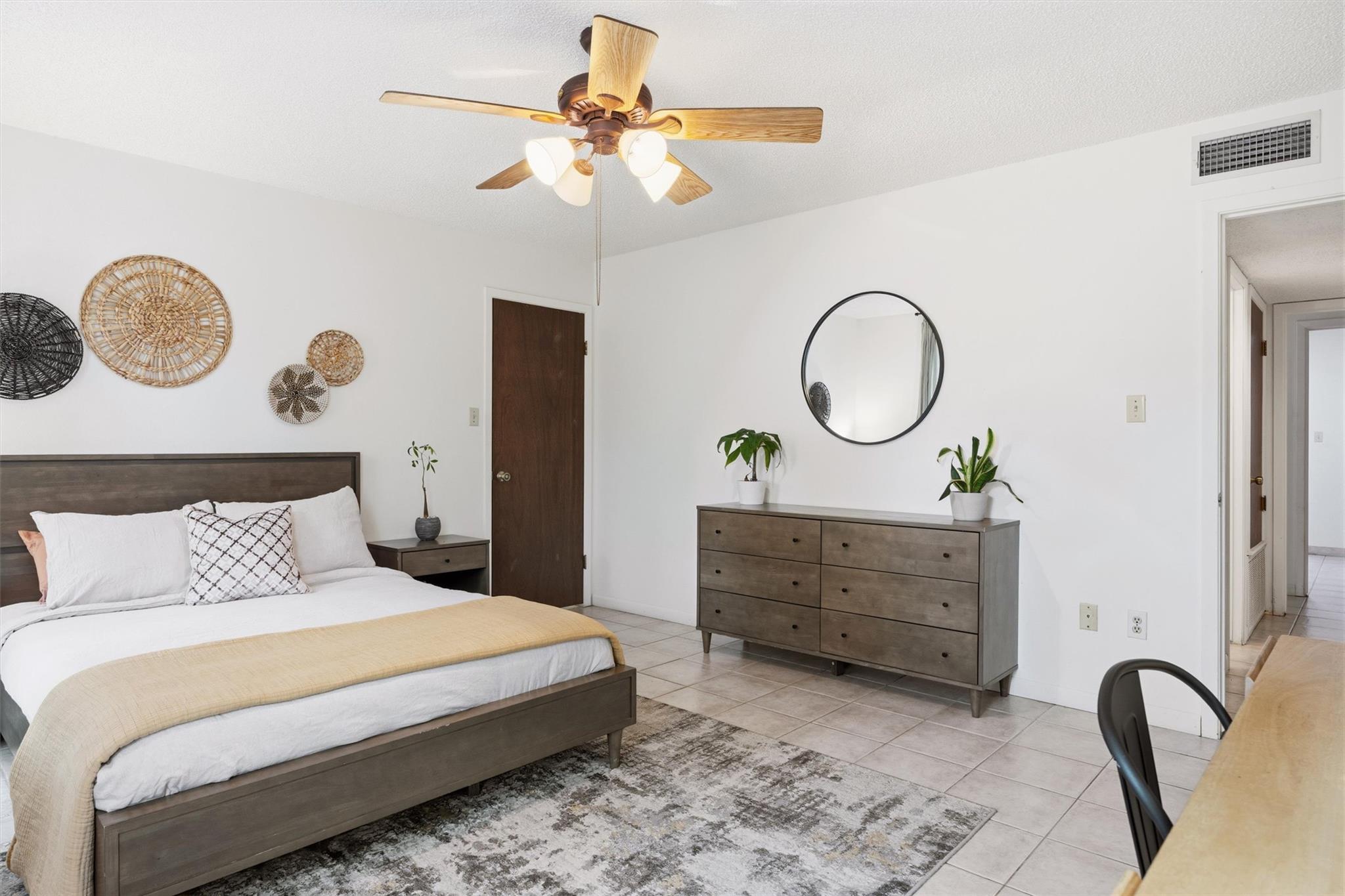 1800 County Road 436, Dime Box, TX 77853