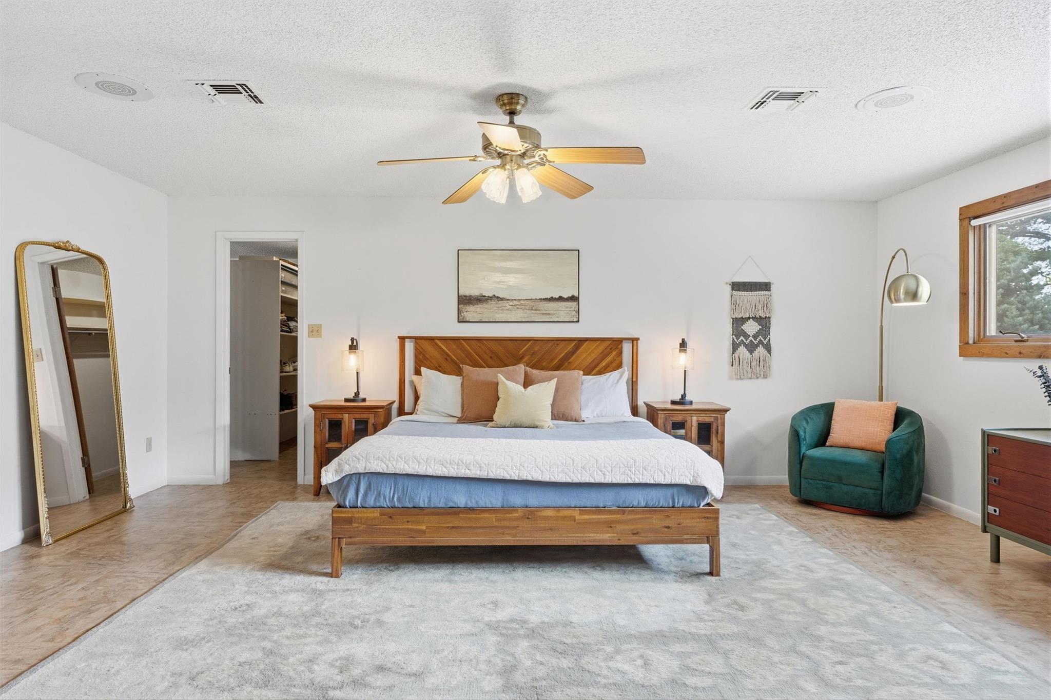 1800 County Road 436, Dime Box, TX 77853