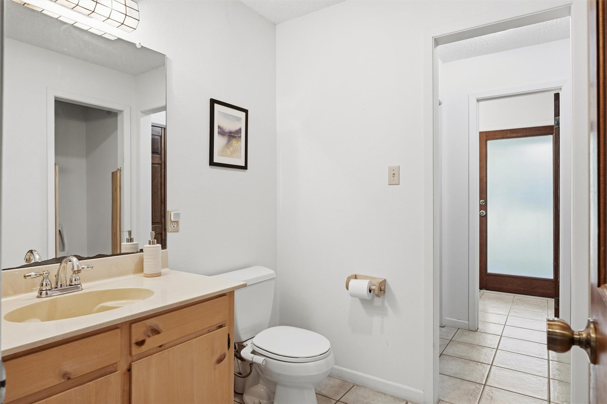 1800 County Road 436, Dime Box, TX 77853