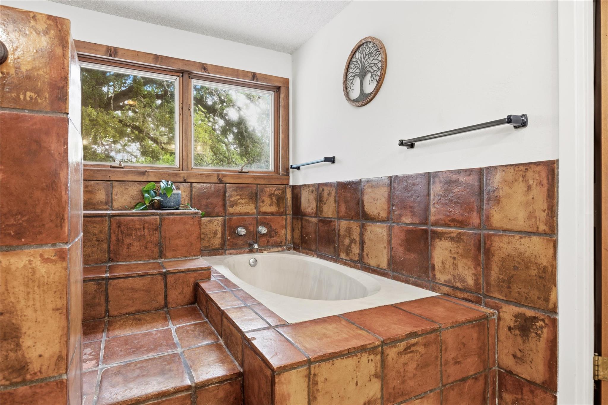 1800 County Road 436, Dime Box, TX 77853