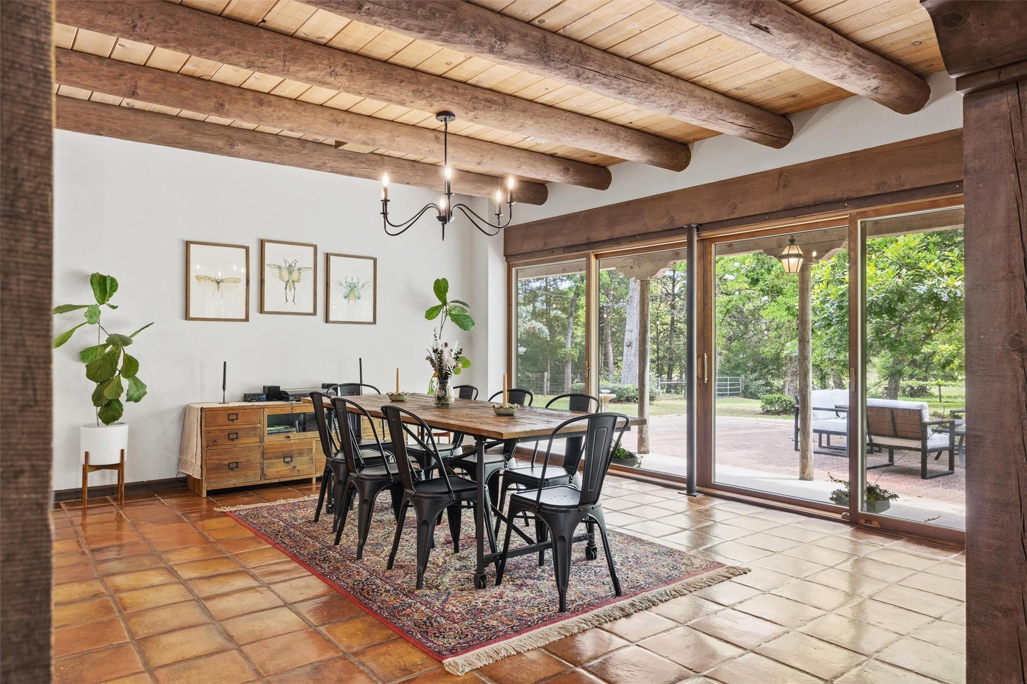 1800 County Road 436, Dime Box, TX 77853