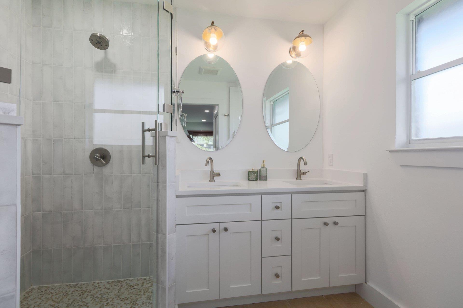 2902 Skylark Dr, Austin, TX 78757