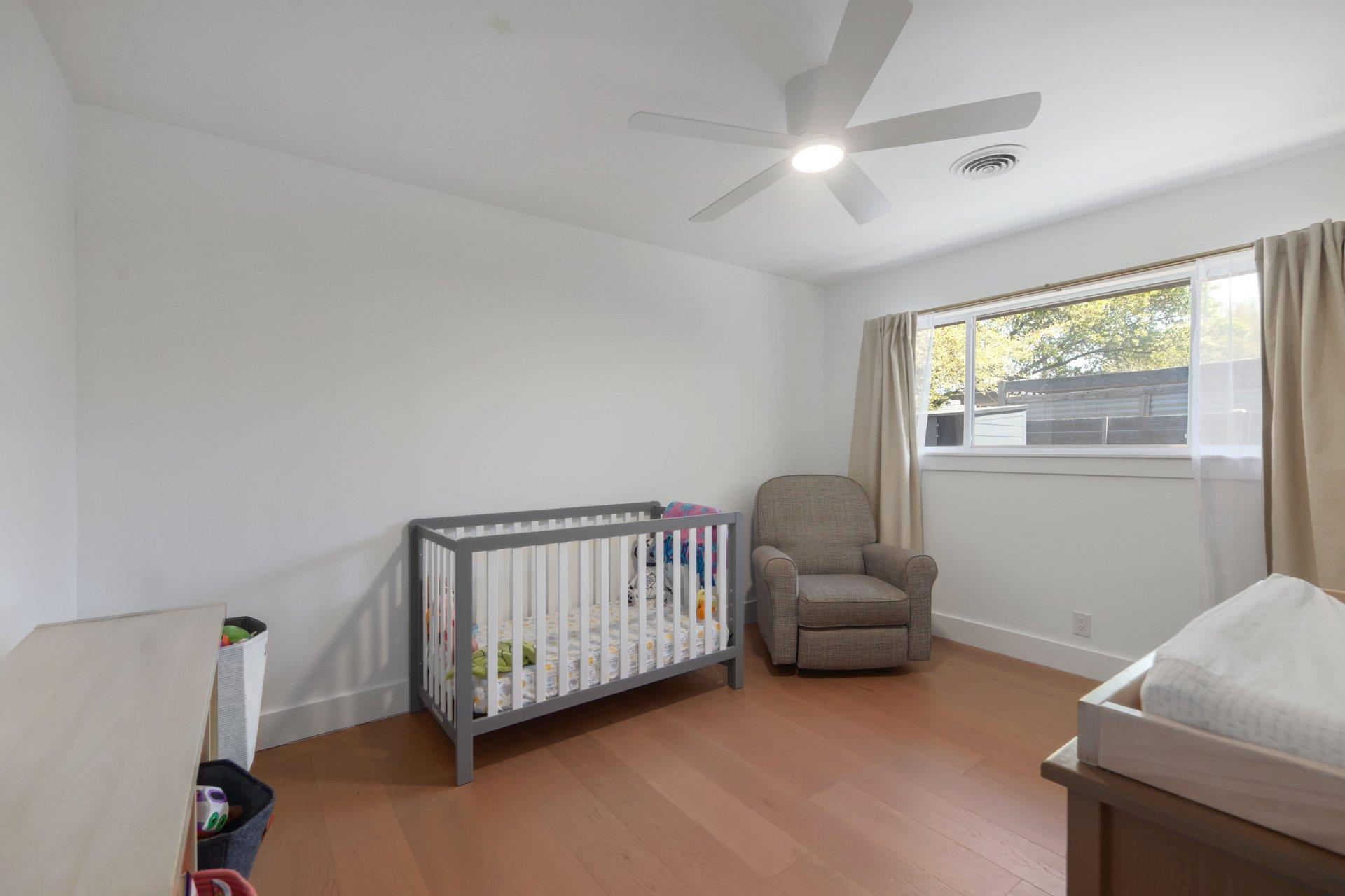 2902 Skylark Dr, Austin, TX 78757