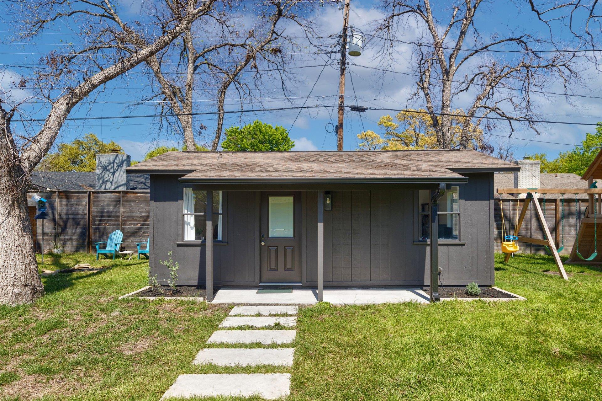 2902 Skylark Dr, Austin, TX 78757