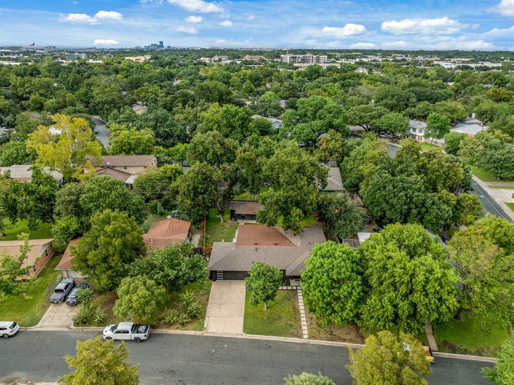 2902 Skylark Dr, Austin, TX 78757