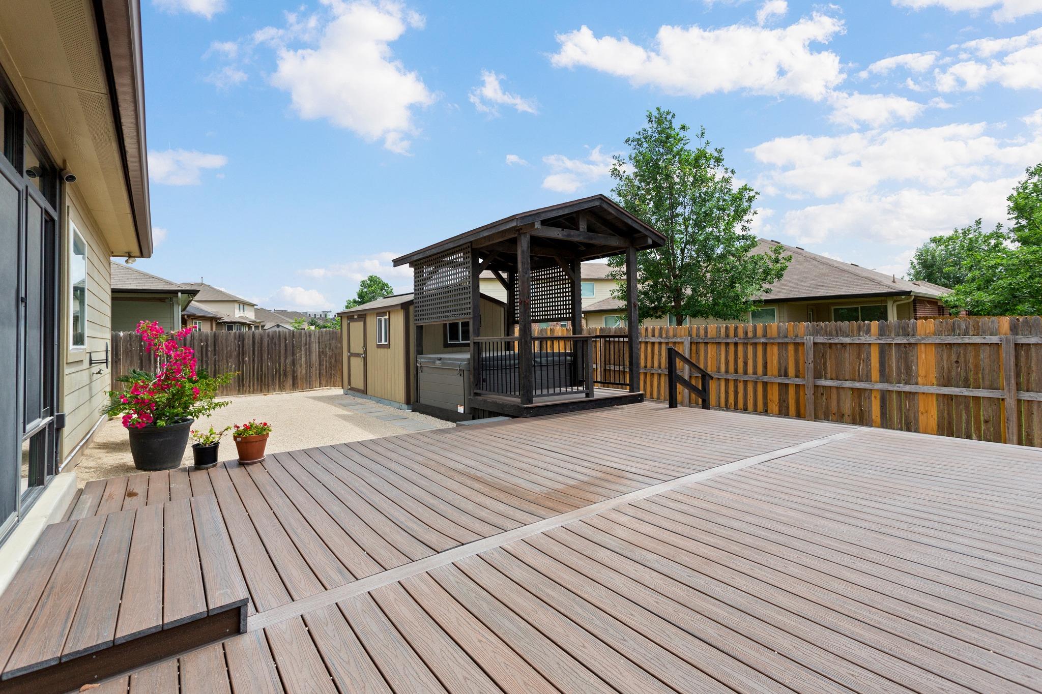 331 Limestone Crk, New Braunfels, TX 78130