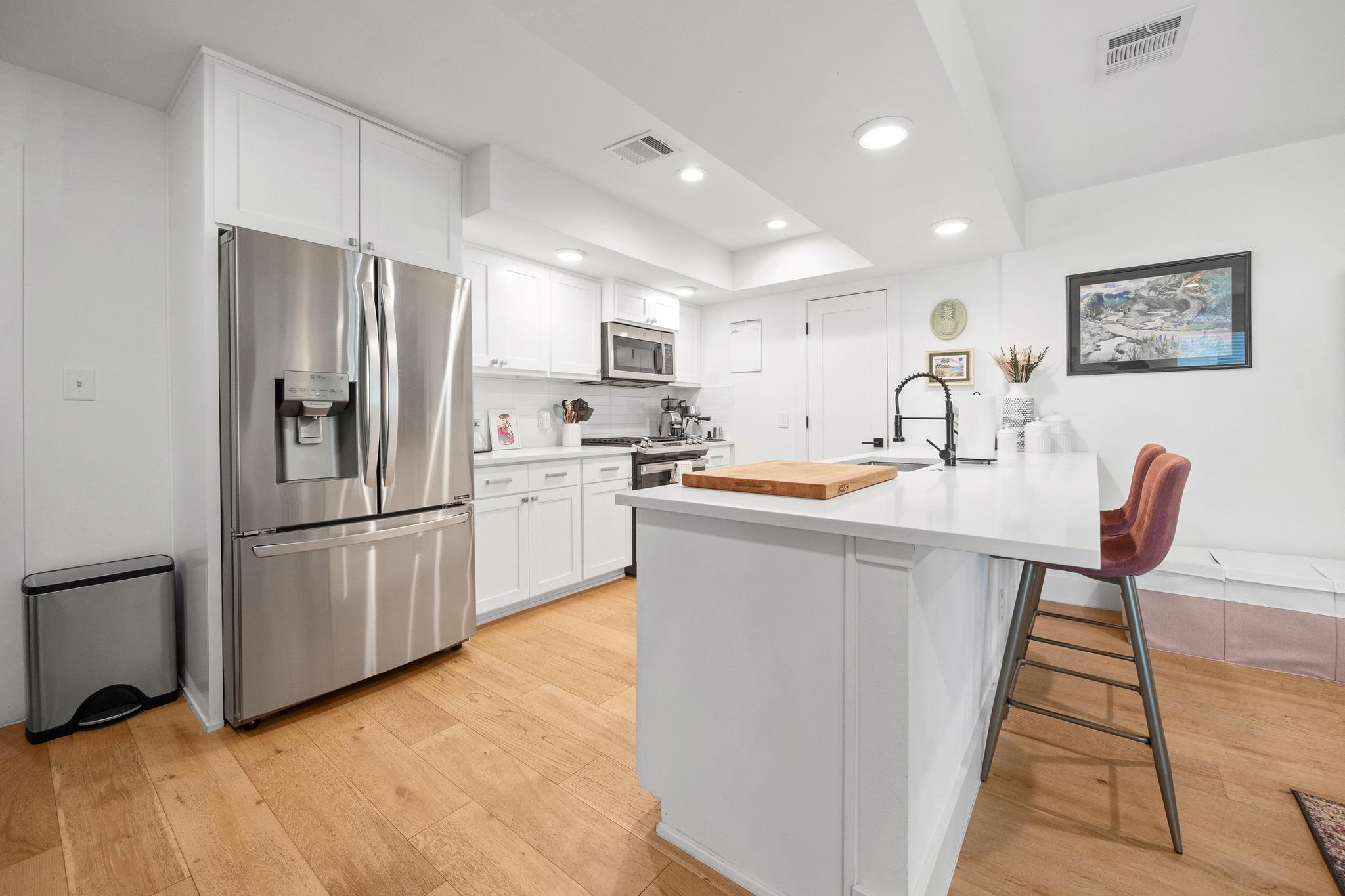 3402 Dolphin Dr # A, Austin, TX 78704