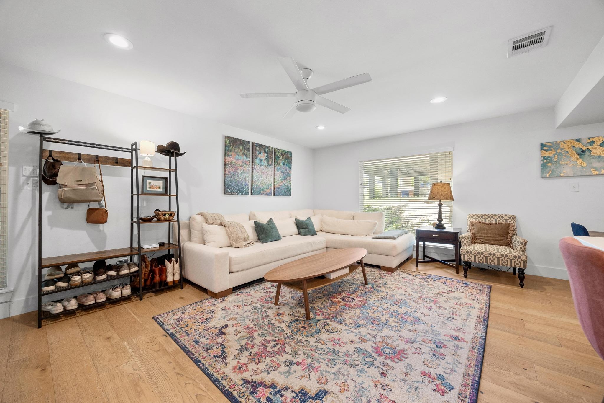 3402 Dolphin Dr # A, Austin, TX 78704