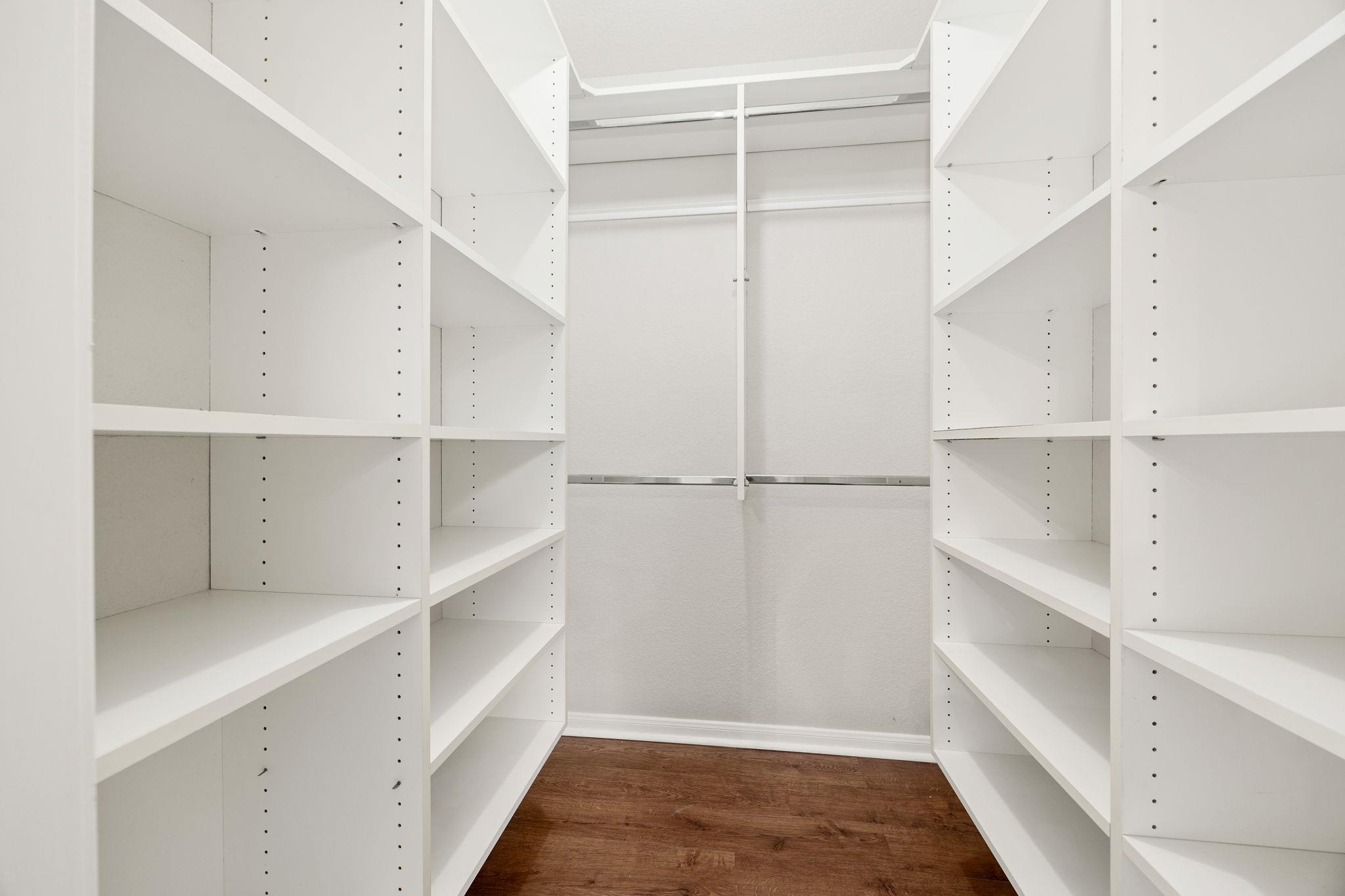 106 S Carriage Hills Dr, Georgetown, TX 78626