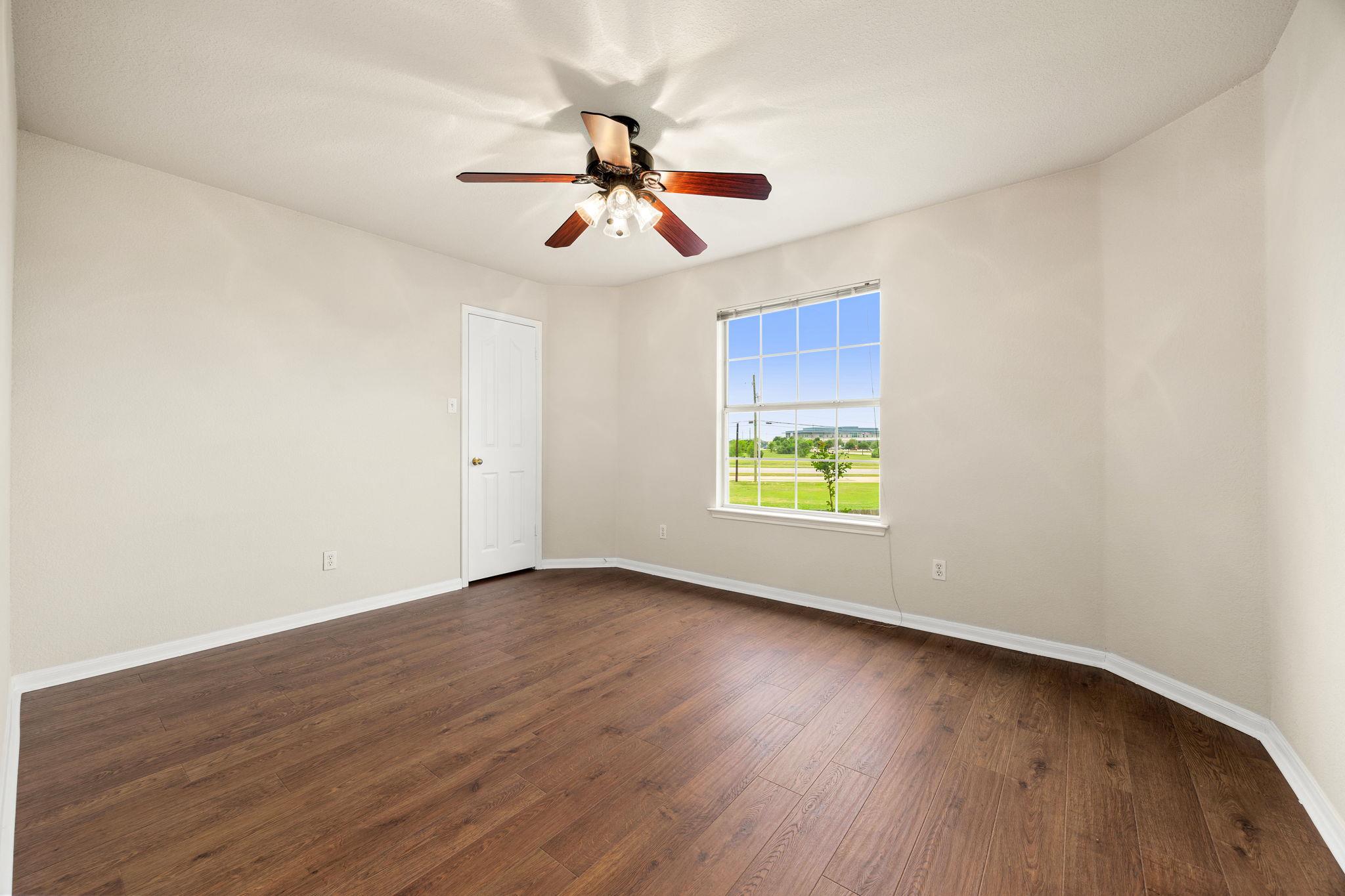 106 S Carriage Hills Dr, Georgetown, TX 78626