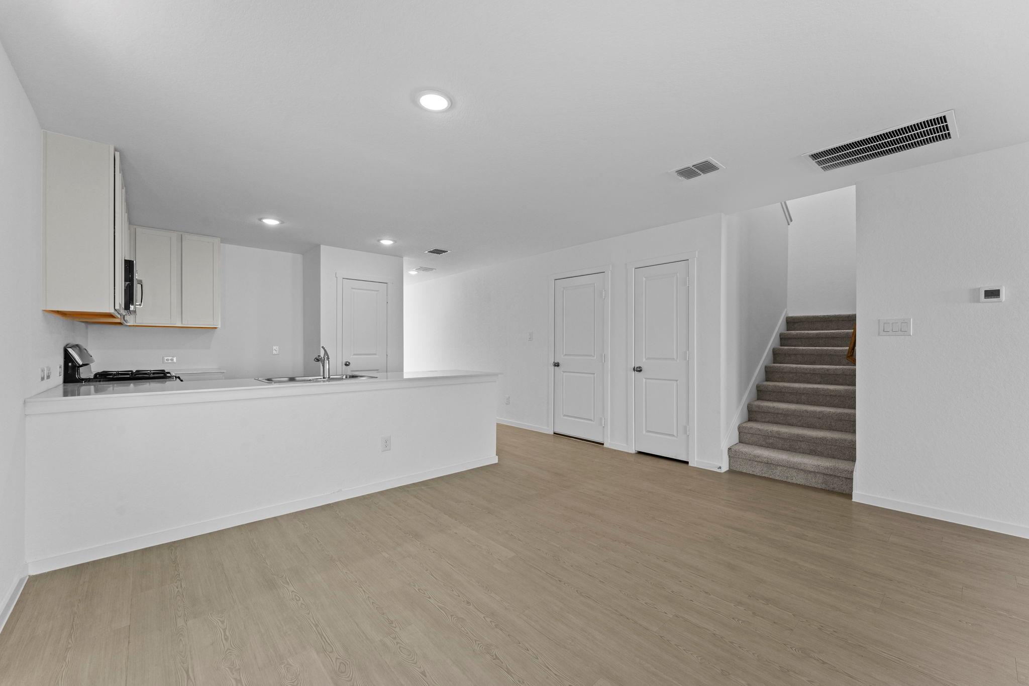 108 Ellendale Pl, Fredericksburg, TX 78624