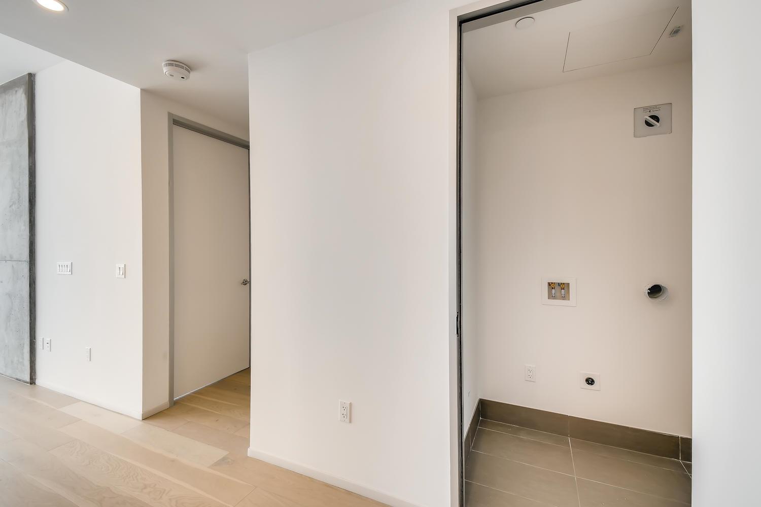 301 West Ave # 2003, Austin, TX 78701