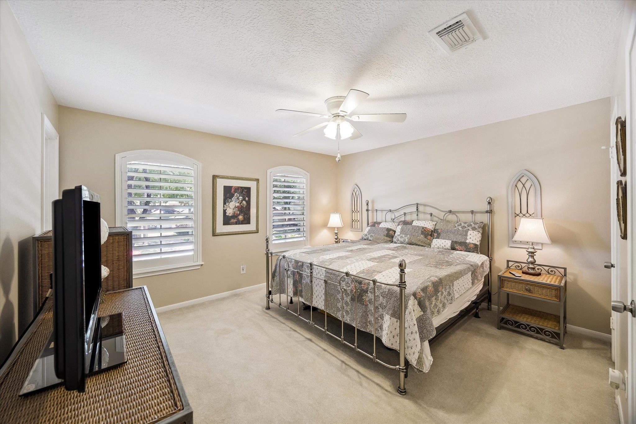 15111 Rose Cottage Dr, Houston, TX 77069