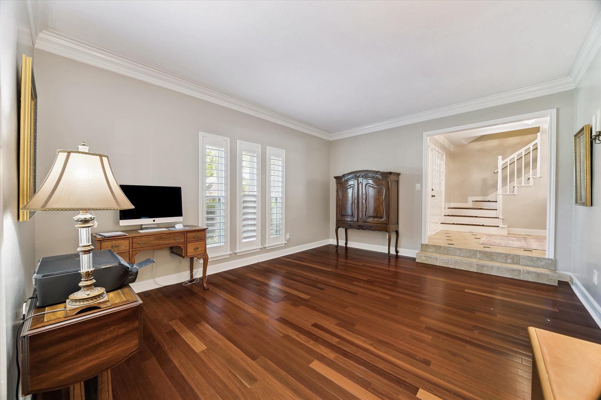 15111 Rose Cottage Dr, Houston, TX 77069