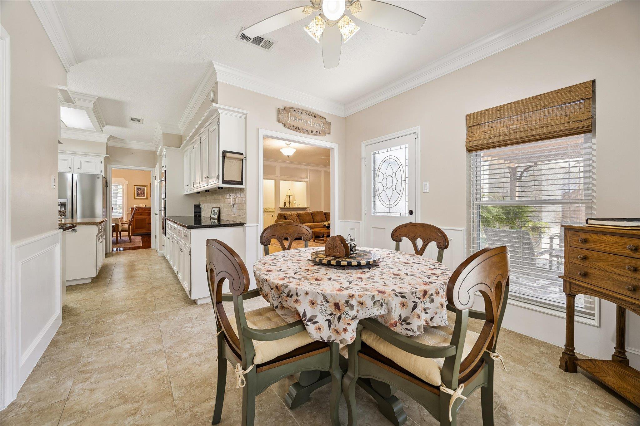 15111 Rose Cottage Dr, Houston, TX 77069