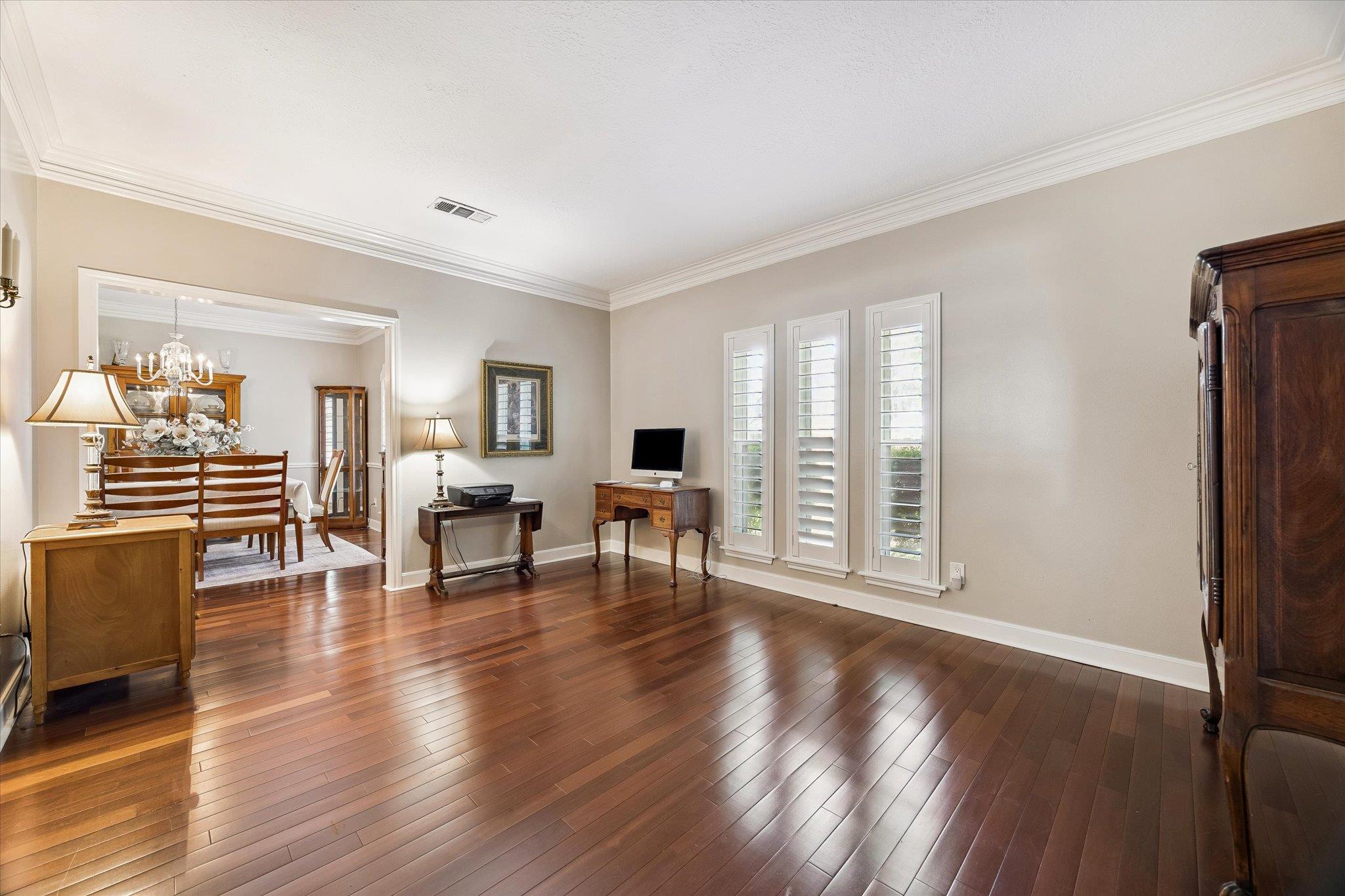 15111 Rose Cottage Dr, Houston, TX 77069