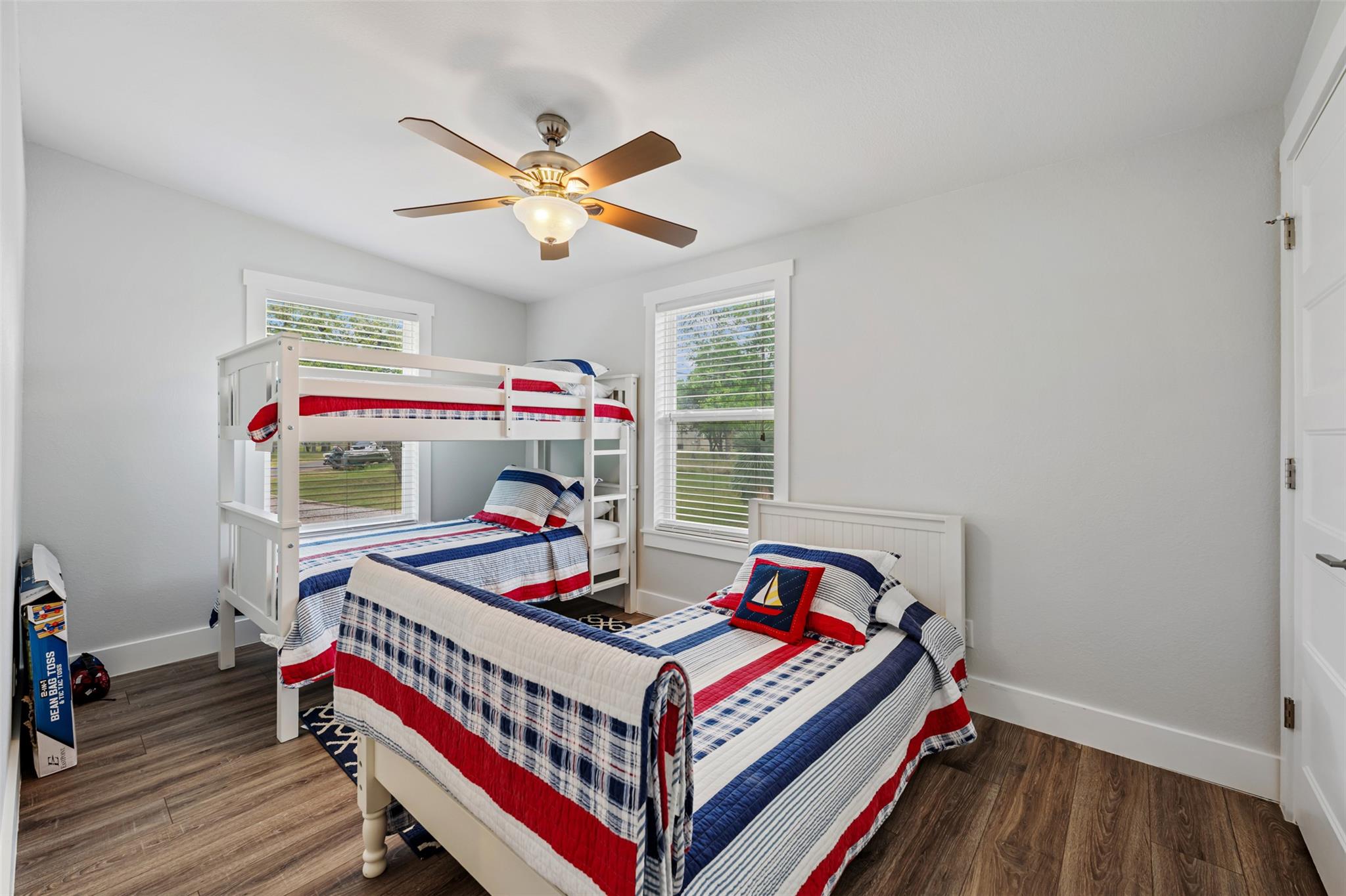 1016 Sherwood Forest Dr, Marble Falls, TX 78654