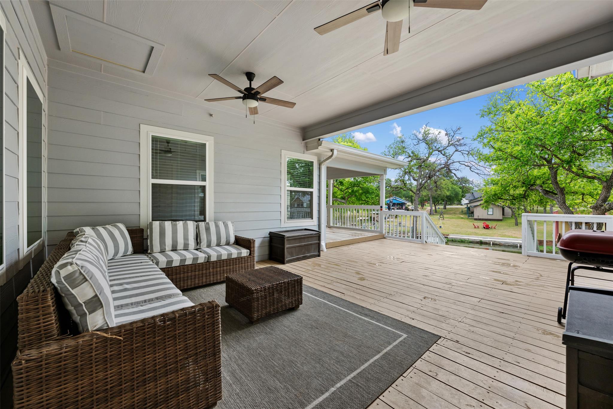 1016 Sherwood Forest Dr, Marble Falls, TX 78654