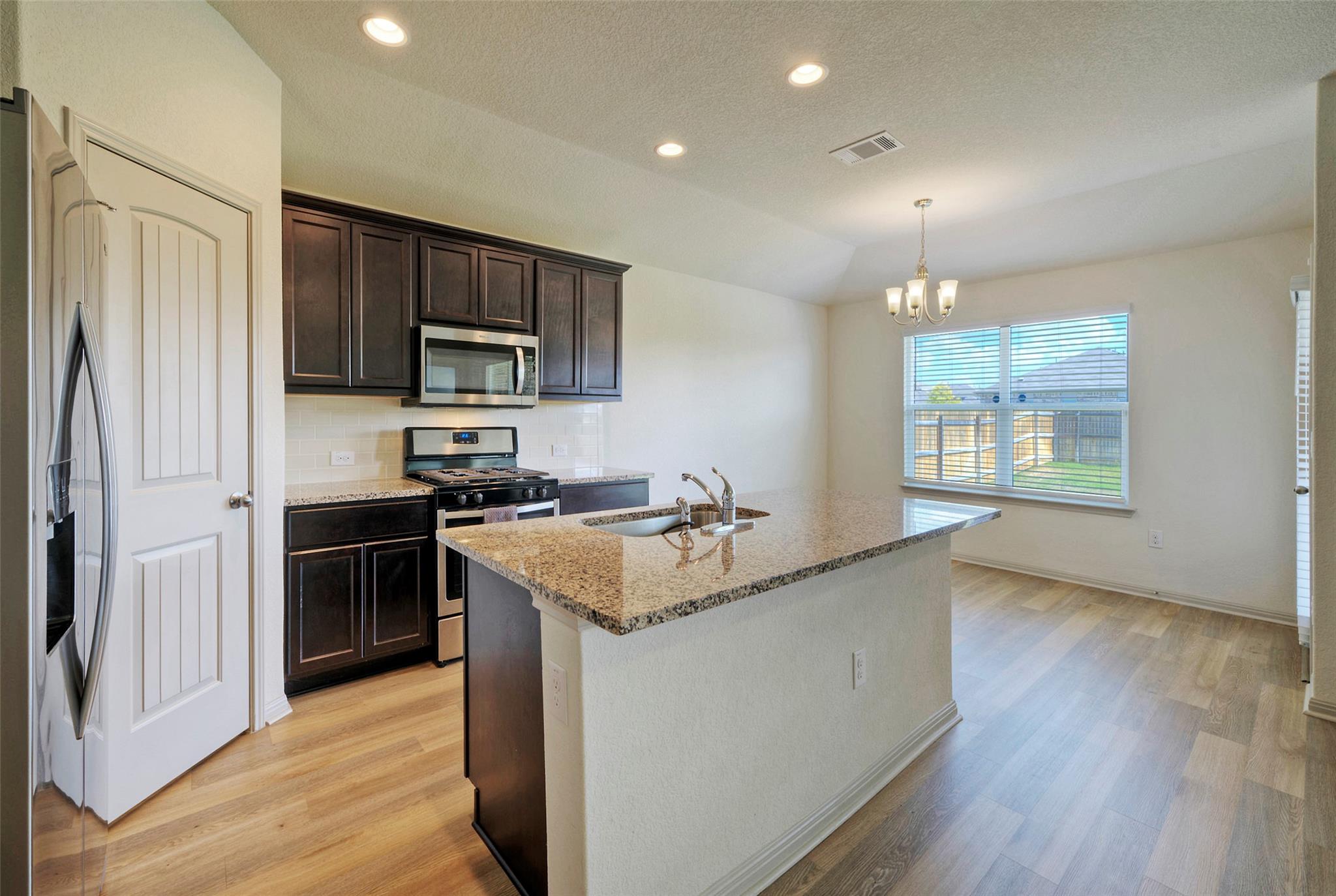 1709 Fairhaven Gtwy, Georgetown, TX 78626