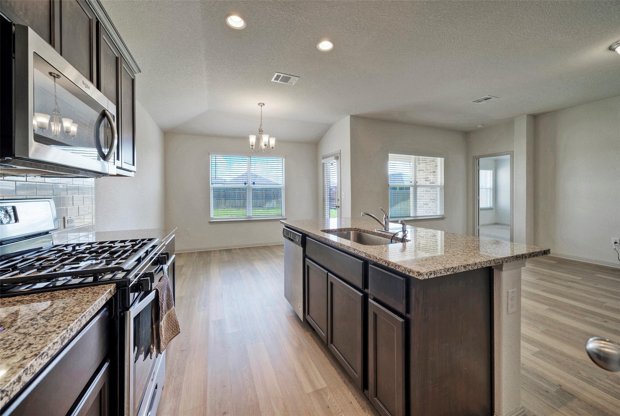 1709 Fairhaven Gtwy, Georgetown, TX 78626